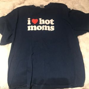 I love hot moms t shirt
